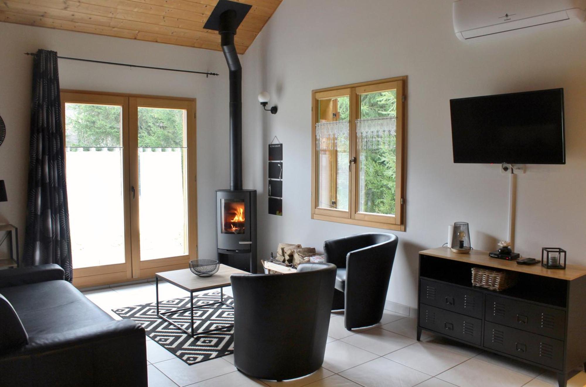 Chalet De Charme Le Contemporain Ney Extérieur photo